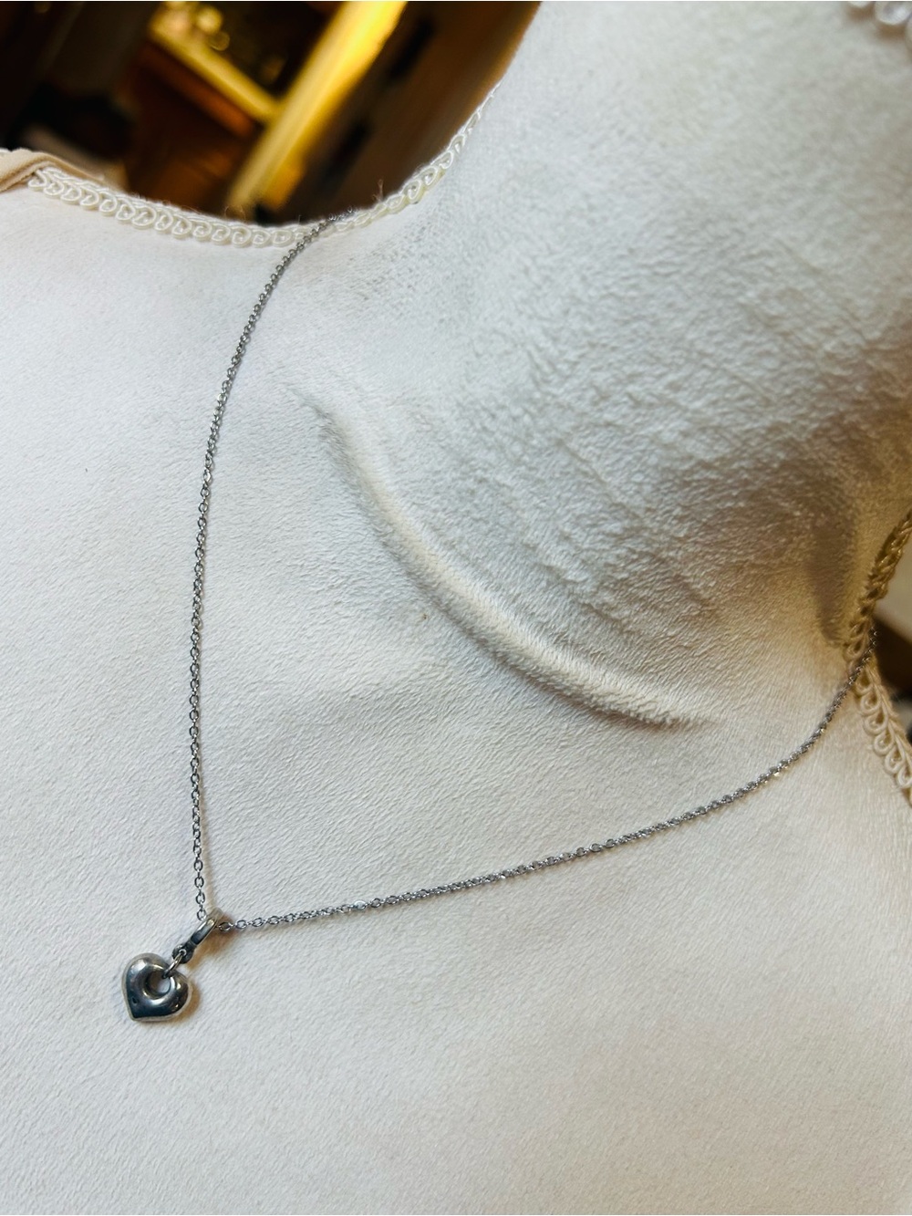 Handcrafted vintage threader heart pendant on chain necklace